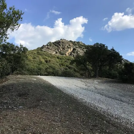 Roulotte Fenouillet Οργανωμένο κάμπινγκ